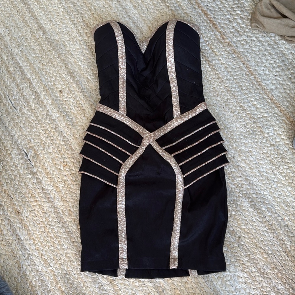 PasCucci mini dress sweetheart neckline